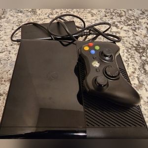 Microsoft Xbox 360 E Black Gaming Console Model 1538 with Wireless Controller